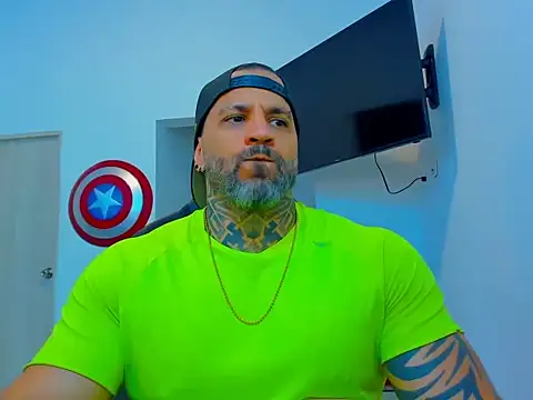 JoshRigby online show from October 9, 2025, 10:21 pm