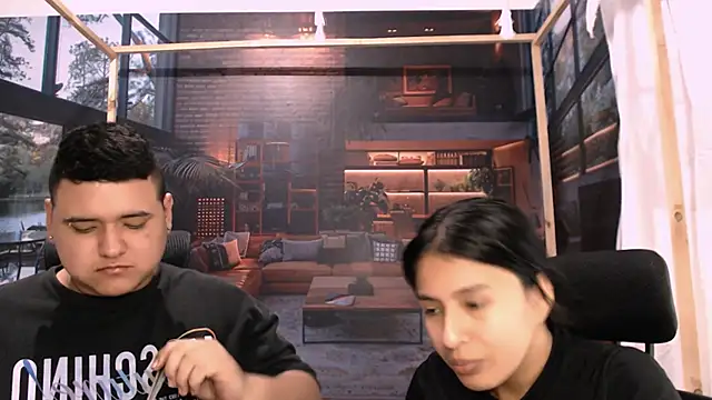 Charly and laura online show from October 4, 2025, 7:04 pm