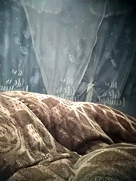 Snapshot of buddy-sexy chatting on November 1, 2025, 1:38 pm buddy-sexy online show from November 1, 2025, 1:38 pm