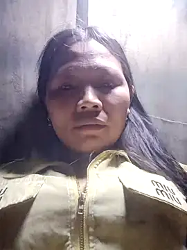 Snapshot of bree-zz chatting on February 19, 2026, 1:19 pm bree-zz online show from February 19, 2026, 1:19 pm