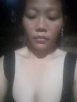 Snapshot of bree-zz chatting on November 10, 2025, 11:32 pm bree-zz online show from November 10, 2025, 11:32 pm