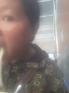 Snapshot of bree-zz chatting on October 3, 2025, 1:09 am bree-zz online show from October 3, 2025, 1:09 am