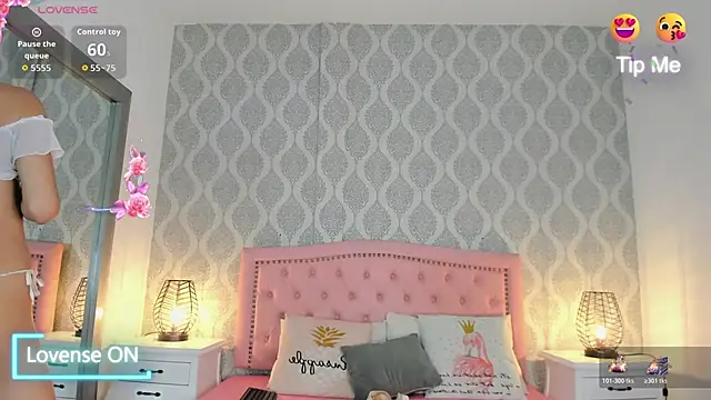 kendallspears 1 online show from November 3, 2025, 3:45 am