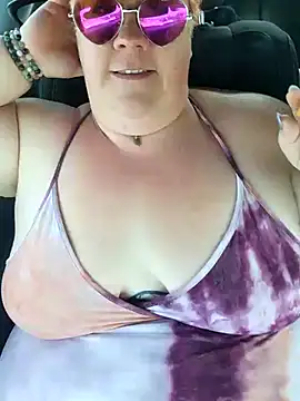 violentviolet68 online show from July 4, 2026, 2:43 pm