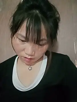 min-xinh online show from May 15, 2026, 11:03 pm