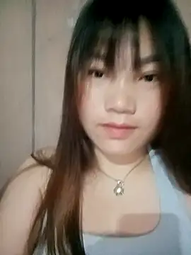 min-xinh online show from April 4, 2026, 10:05 pm