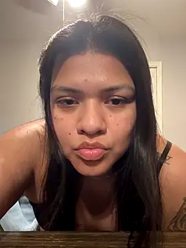 estrella088 online show from September 26, 2025, 8:21 am