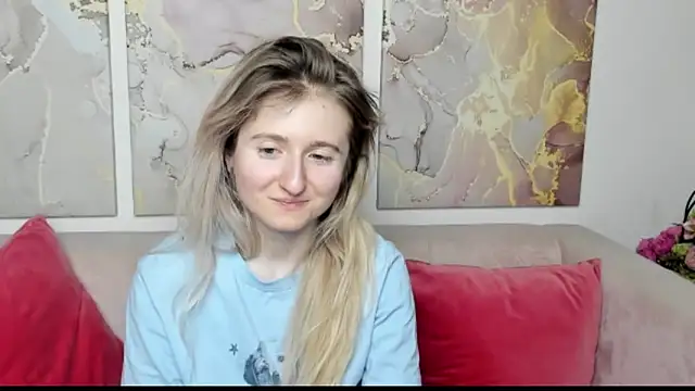 CamillaDreamer online show from March 30, 2026, 9:38 pm