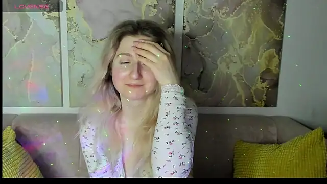 CamillaDreamer online show from March 16, 2026, 7:16 pm