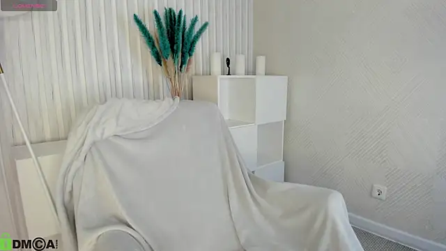 KarinaBroks online show from October 24, 2025, 1:48 am