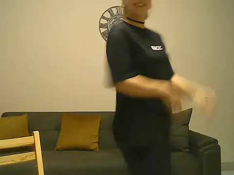 Sweet00Fox online show from November 2, 2025, 5:29 pm