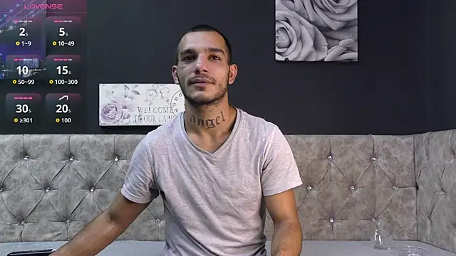 JacksonBee online show from October 7, 2025, 5:03 pm