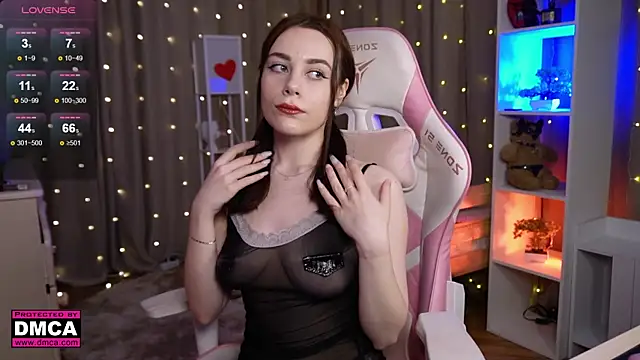 Snapshot of leziowl chatting on November 8, 2025, 6:50 am leziowl online show from November 8, 2025, 6:50 am