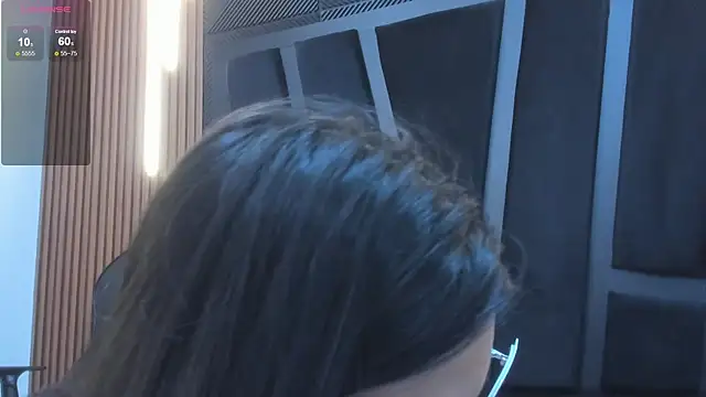 Valka Ross online show from November 22, 2025, 11:25 pm