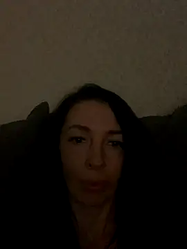 ViollaXlove online show from October 3, 2025, 5:14 pm