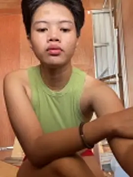 Snapshot of Obre17 chatting on February 11, 2026, 3:06 am Obre17 online show from February 11, 2026, 3:06 am