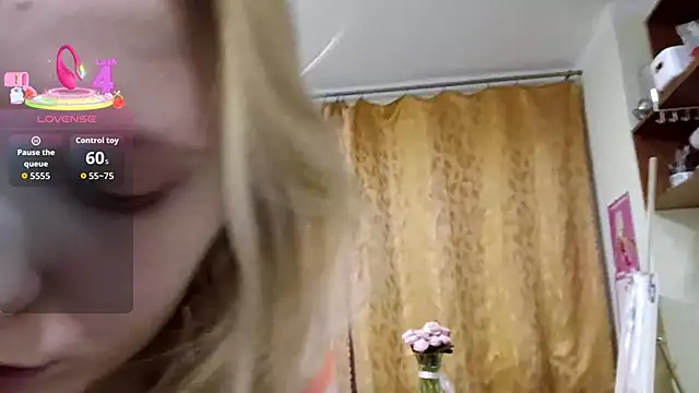 xX Looola Xx online show from November 22, 2025, 2:27 pm