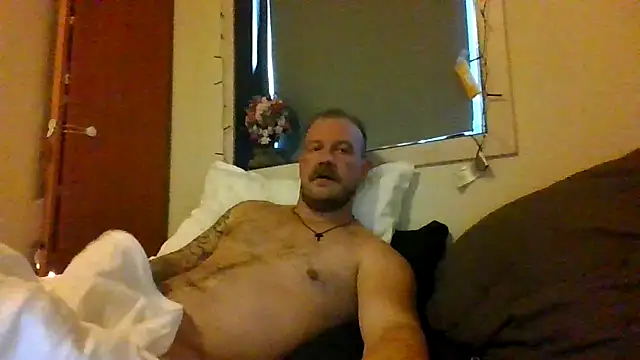 Snapshot of Real_viking chatting on October 7, 2025, 12:28 pm Real viking online show from October 7, 2025, 12:28 pm