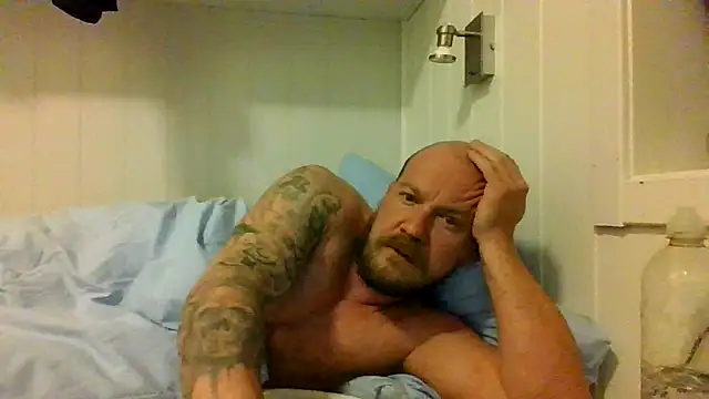 Snapshot of Real_viking chatting on November 2, 2025, 6:29 am Real viking online show from November 2, 2025, 6:29 am