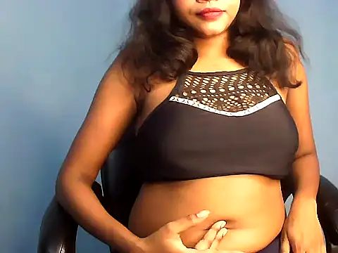 PAYARI PURVI online show from October 19, 2025, 7:00 am