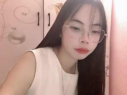 Snapshot of Ellie039 chatting on October 11, 2025, 10:44 pm Ellie039 online show from October 11, 2025, 10:44 pm