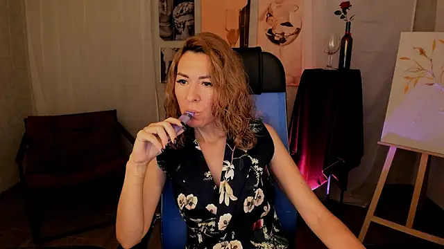 DonnaSmitth online show from October 30, 2025, 3:31 pm