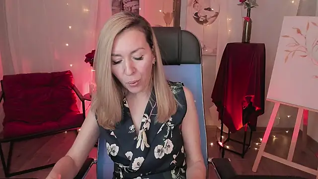 DonnaSmitth online show from March 18, 2026, 6:31 pm