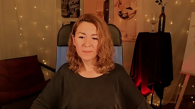 DonnaSmitth online show from October 16, 2025, 4:15 pm