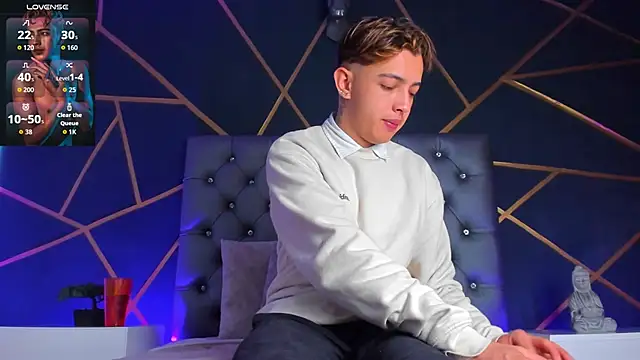 Lian Miller1  online show from February 5, 2026, 12:45 pm