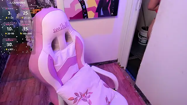 Snapshot of valery__star chatting on October 3, 2025, 1:34 pm valery star online show from October 3, 2025, 1:34 pm