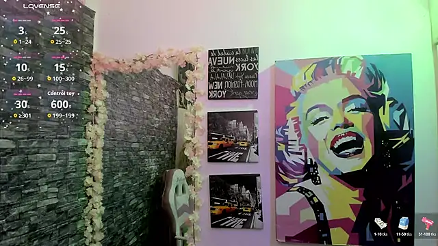 Snapshot of valery__star chatting on October 24, 2025, 1:32 pm valery star online show from October 24, 2025, 1:32 pm