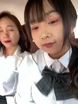 tiantian-26 online show from October 16, 2025, 2:31 am