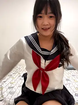 tiantian-26 online show from October 19, 2025, 2:47 am