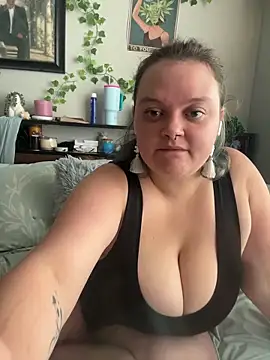 xXJJIvyXx online show from October 11, 2025, 4:19 pm