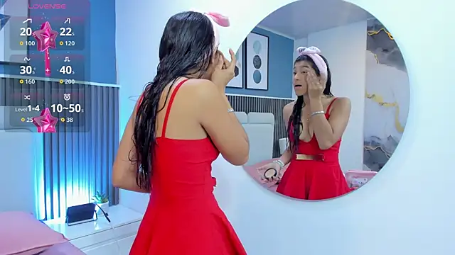 Snapshot of liz__cute chatting on November 13, 2025, 11:36 am liz cute online show from November 13, 2025, 11:36 am