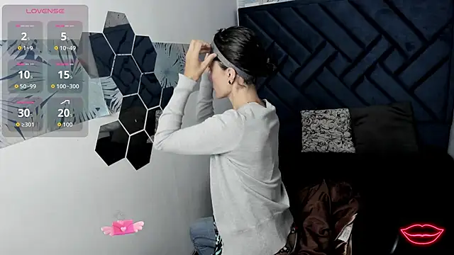 Valery More   online show from January 9, 2026, 12:34 pm