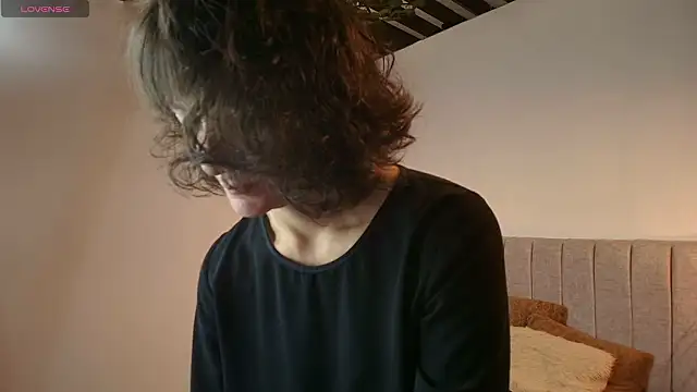 Valery More   online show from February 3, 2026, 1:16 pm