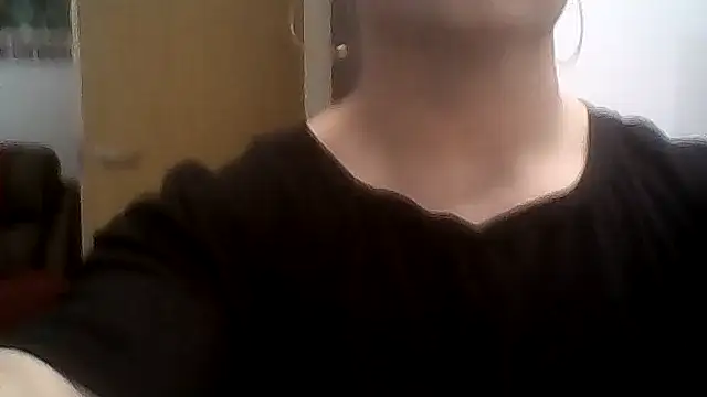 GlitterJayy online show from September 27, 2025, 2:45 pm