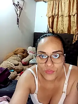 Snapshot of QueenBDSM chatting on November 7, 2025, 2:49 am QueenBDSM online show from November 7, 2025, 2:49 am