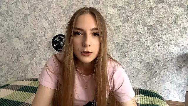 JoannaZetes online show from October 8, 2025, 9:11 am