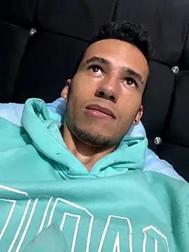 wiland hot23 online show from September 28, 2025, 12:28 am