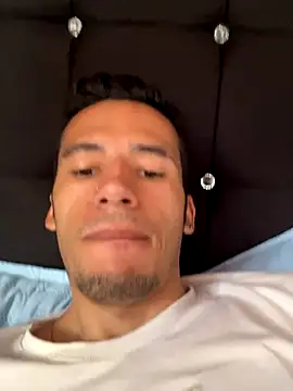 wiland hot23 online show from November 3, 2025, 6:11 pm