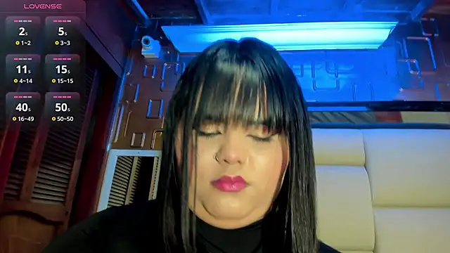 violet milleer online show from September 29, 2025, 2:12 pm