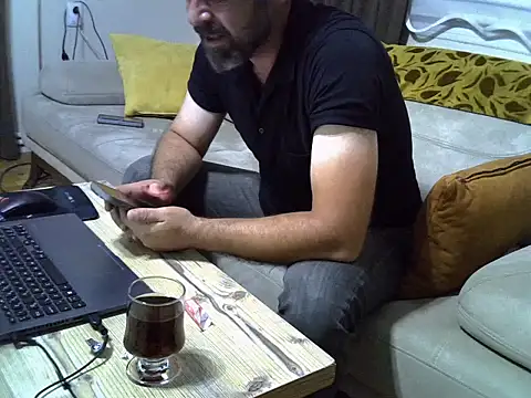 Amigo350535 online show from June 26, 2026, 9:20 pm