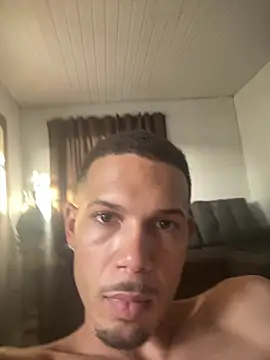 MCLZK online show from February 25, 2026, 7:47 pm