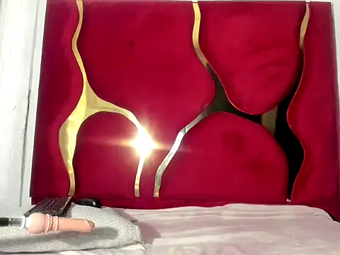 NathaliaRoosRs online show from October 2, 2025, 10:02 pm