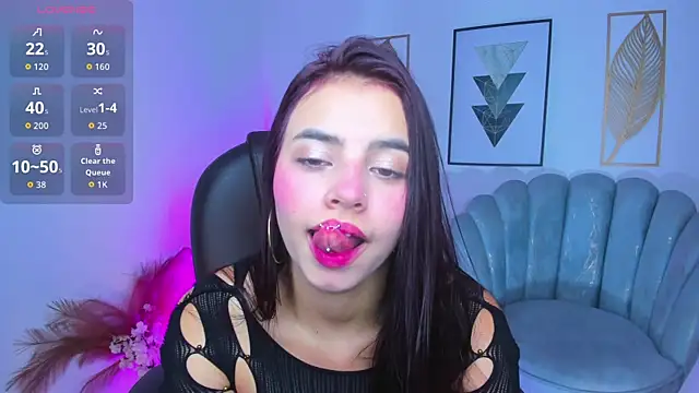 zharaa fox online show from March 1, 2026, 2:11 am