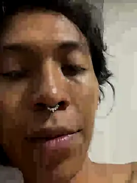 MadamLeRouge online show from November 26, 2025, 11:05 pm