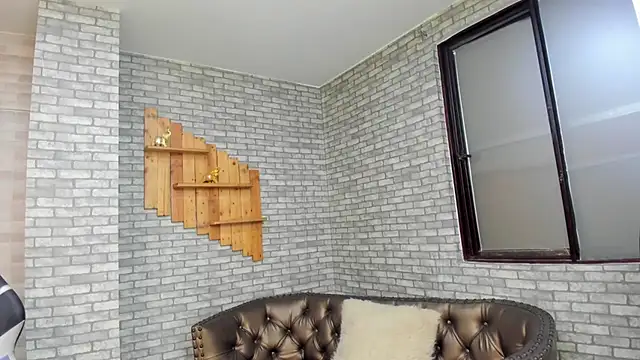 Alisonn Doll online show from November 23, 2025, 1:10 pm