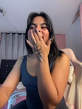 Veeronica  online show from November 8, 2025, 1:31 am